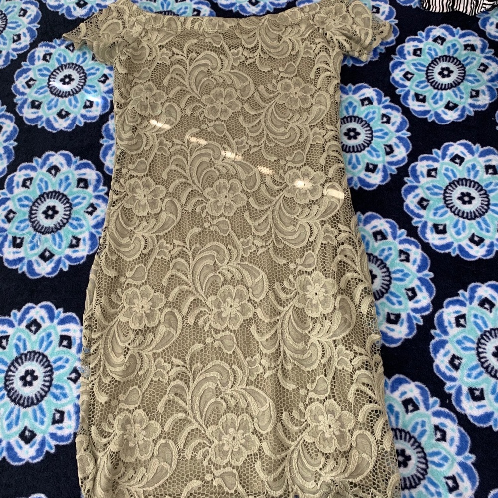 Light olive green fitted dress